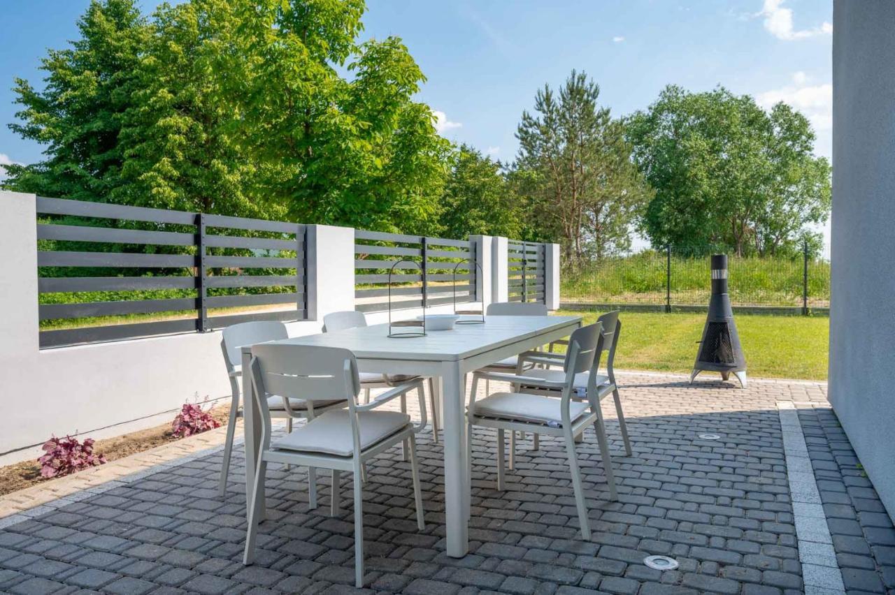 Seaesta Darlowo - Komfortowe Pokoje I Apartamenty Exterior photo