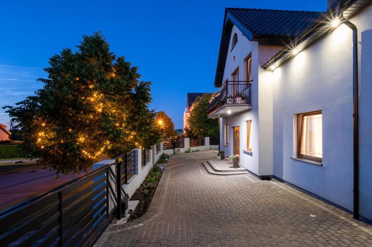 Seaesta Darlowo - Komfortowe Pokoje I Apartamenty Exterior photo